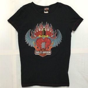 Dagger thru the heart Zion Harley-Davidson graphic t-shirt.   Medium